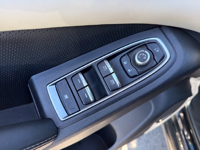 Used 2022 Subaru Ascent Touring w/ Popular Package #2A AWD/4WD image 18