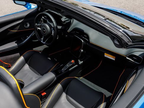 New 2026 McLaren Artura Spider RWD image 39