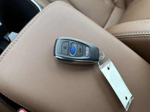 New 2025 Subaru Outback Touring image 30