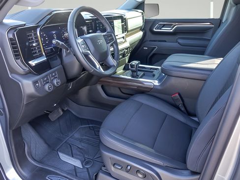Used 2026 Chevrolet Silverado 1500 RST w/ All Star Edition Plus AWD/4WD image 10