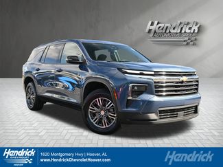 Used 2024 Chevrolet Traverse LT video 1