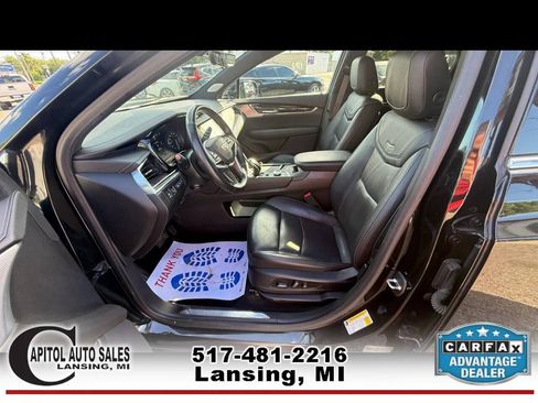 Used 2020 Cadillac XT5 Premium Luxury AWD/4WD image 11