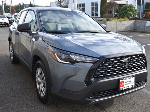 Certified 2025 Toyota Corolla Cross L image 3