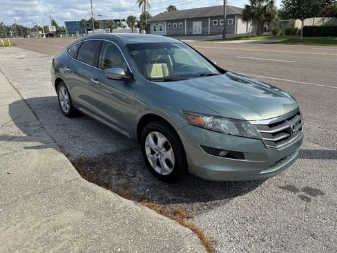 Used 2012 Honda Crosstour EX-L image 2