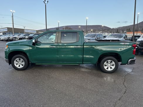Used 2024 Chevrolet Silverado 1500 LT image 14