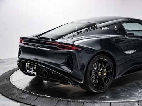 Used 2025 Lotus Emira RWD image 20