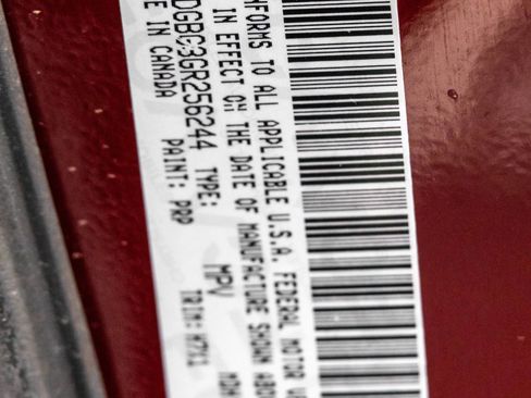 Used 2016 Dodge Grand Caravan American Value Package image 43