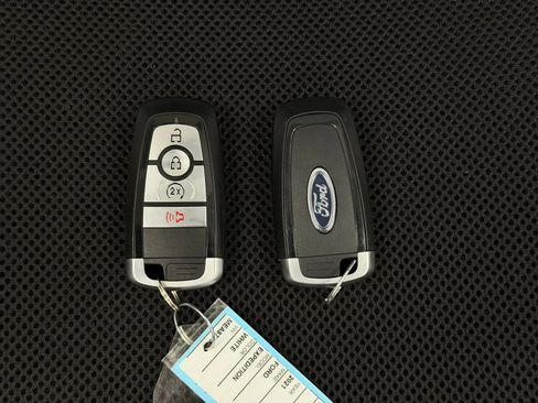 Used 2021 Ford Expedition Platinum RWD image 10