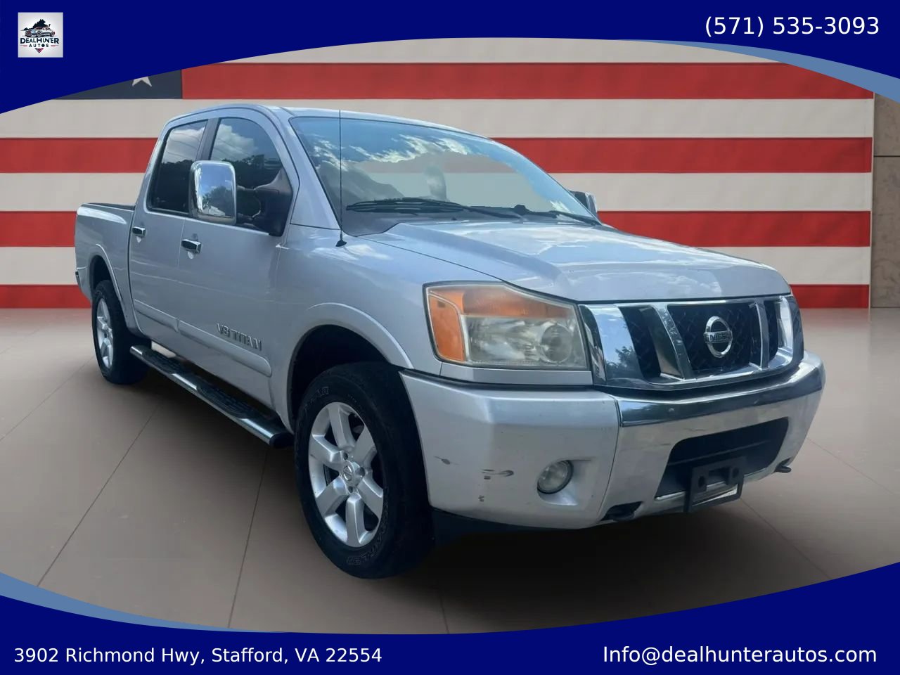 Used 2014 Nissan Titan SL w/ SL Moonroof Package AWD/4WD image 3