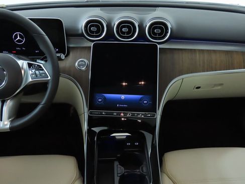 Certified 2025 Mercedes-Benz C 300 Sedan image 14