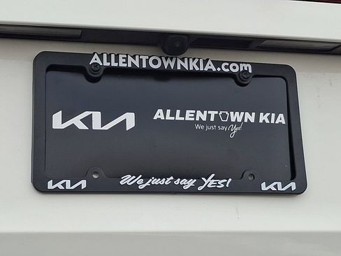 Certified 2024 Kia Seltos S image 32