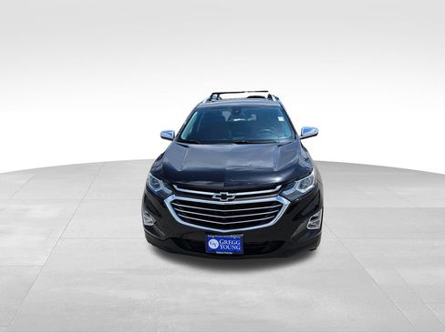 Used 2018 Chevrolet Equinox Premier AWD/4WD image 3