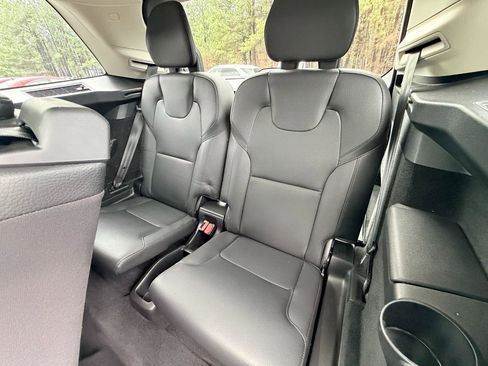 Used 2023 Volvo XC90 B6 Plus w/ Protection Package Premier image 12