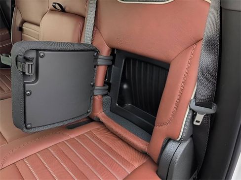 Used 2024 GMC Sierra 3500 Denali Ultimate image 30