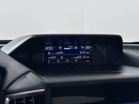 Used 2020 Subaru Forester Premium image 33