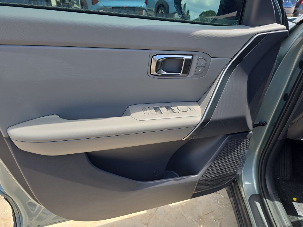 New 2027 Kia Seltos EX w/ EX Panoramic Sunroof Package FWD image 18