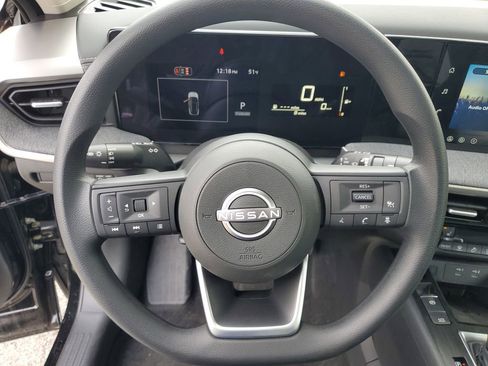 New 2026 Nissan Kicks SV w/ SV Premium Package AWD/4WD image 20