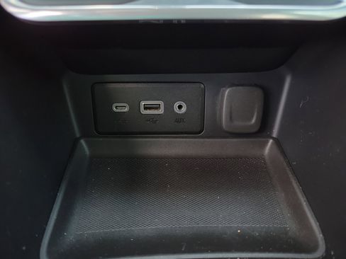 Used 2020 GMC Terrain SLE image 12