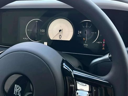 New 2026 Rolls-Royce Cullinan AWD/4WD image 12