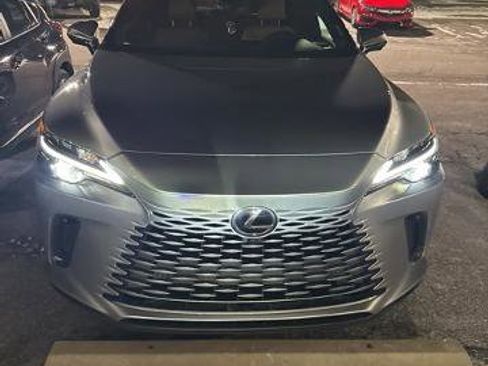 Used 2025 Lexus RX 350 Premium w/ Convenience Package image 2