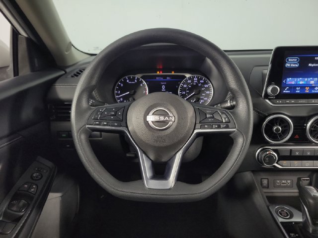 Used 2024 Nissan Sentra SV FWD image 21