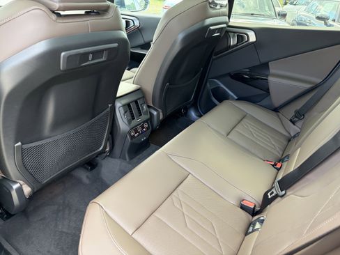 New 2026 BMW X3 xDrive30 w/ Premium Package AWD/4WD image 16