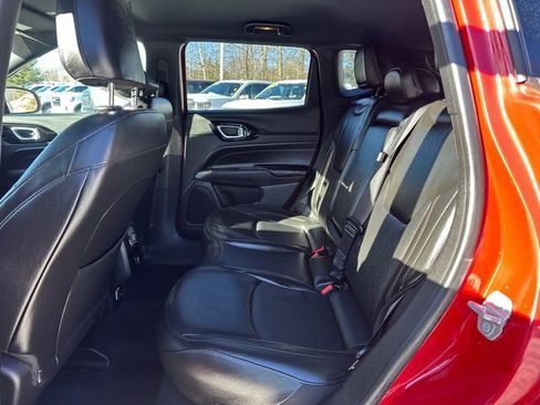 Used 2022 Jeep Compass Limited image 15