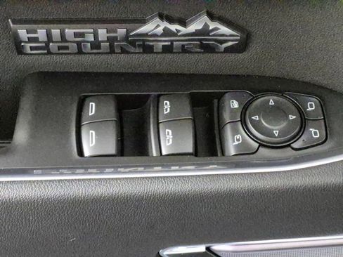 New 2026 Chevrolet Silverado 1500 High Country w/ High Country Premium Package image 14