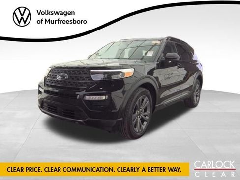 Used 2023 Ford Explorer XLT w/ Equipment Group 202A image 1