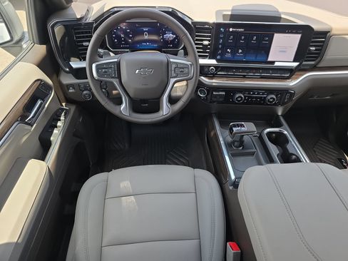 New 2026 Chevrolet Silverado 1500 RST w/ Convenience Package II AWD/4WD image 12