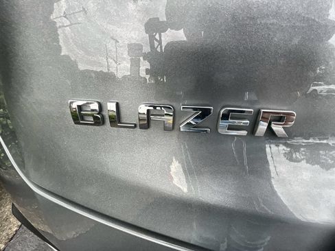 Used 2025 Chevrolet Blazer LT FWD image 30