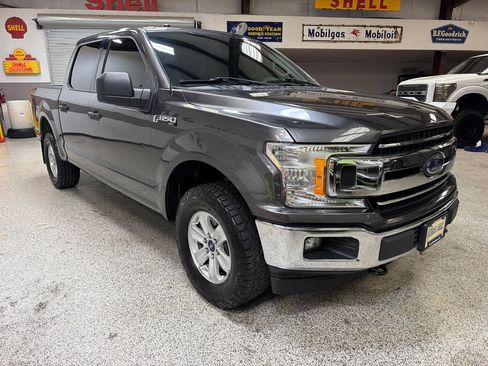 Used 2018 Ford F150 XLT AWD/4WD image 11