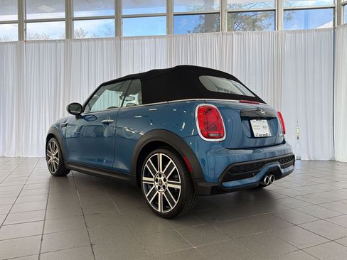 Certified 2024 MINI Cooper S image 3
