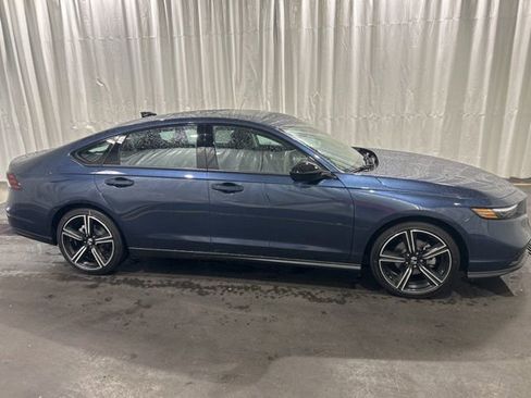 New 2026 Honda Accord SE image 2
