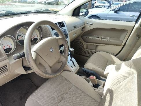 Used 2009 Dodge Caliber SXT FWD image 5