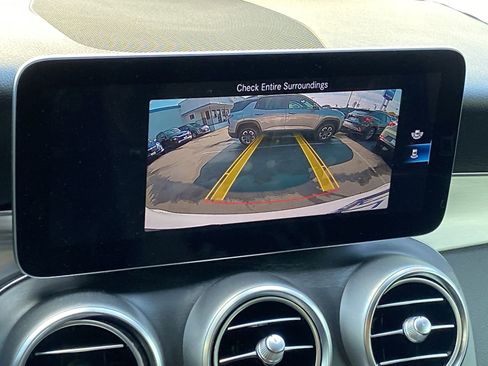 Used 2020 Mercedes-Benz GLC 300 image 18