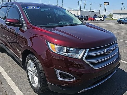 Used 2017 Ford Edge SEL w/ Equipment Group 201A AWD/4WD image 2