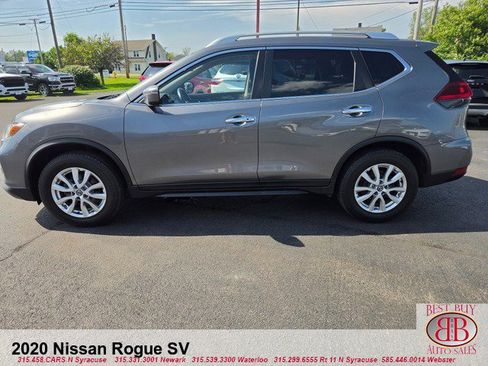 Used 2020 Nissan Rogue SV FWD image 4