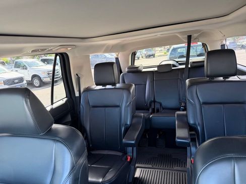 Used 2024 Ford Expedition Max XLT AWD/4WD image 39