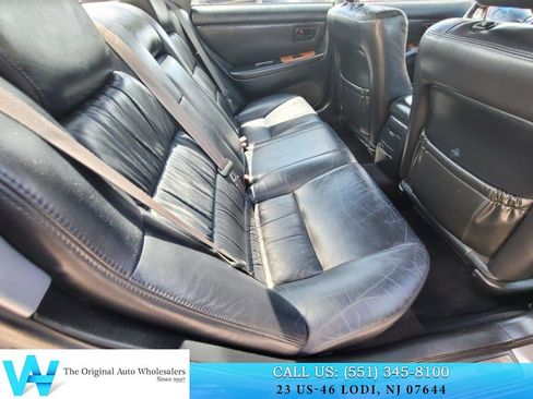 Used 2000 Lexus ES 330 FWD image 23