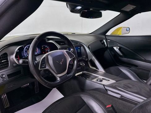 Used 2016 Chevrolet Corvette Stingray Coupe RWD image 6