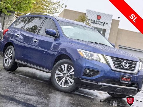 Used 2020 Nissan Pathfinder SL FWD image 1