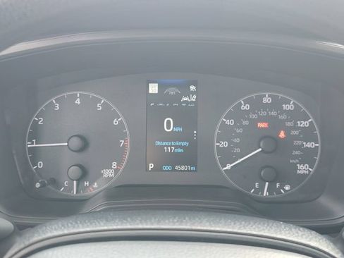 Used 2025 Toyota Corolla LE FWD image 11