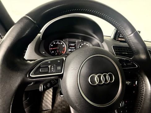 Used 2018 Audi Q3 2.0T Premium image 15