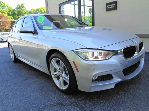 Used 2015 BMW 335i xDrive Sedan AWD/4WD image 3