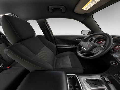 Used 2023 Dodge Charger SXT RWD image 9