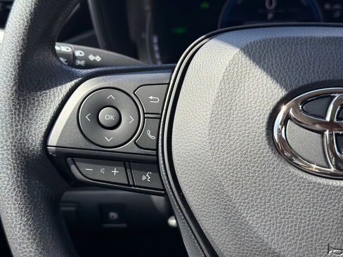 Used 2026 Toyota Corolla LE FWD image 29