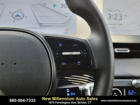 Used 2024 Hyundai Ioniq 5 Limited image 29