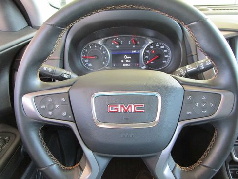 Used 2024 GMC Terrain AT4 AWD/4WD image 36