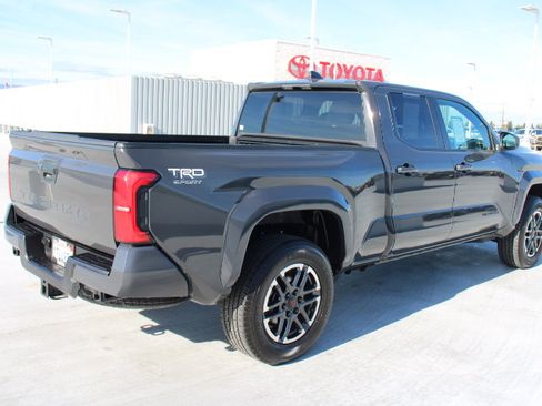 Used 2024 Toyota Tacoma TRD Sport image 3
